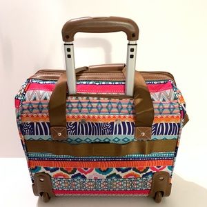 lily bloom under seat wheeled cabin totes